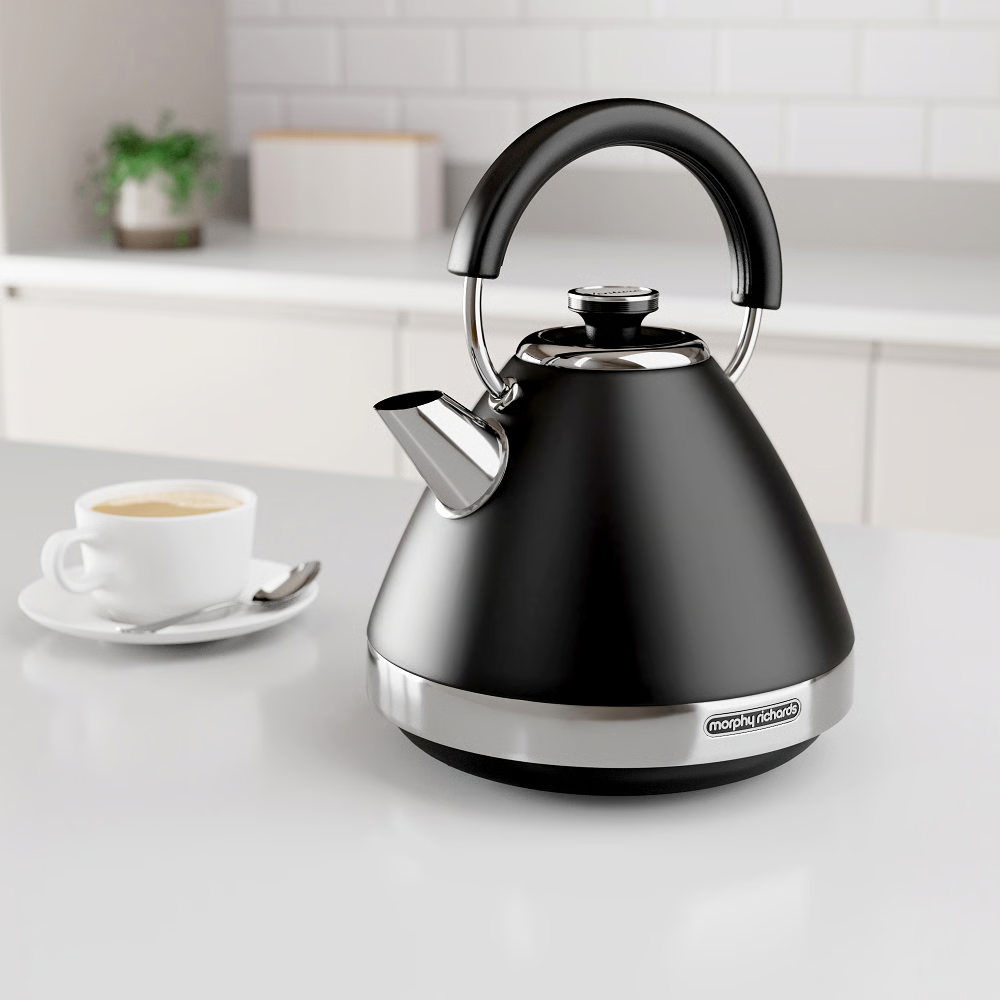 קומקום חשמלי Morphy Richards VENTURE BLACK100131 - יבואן רשמי