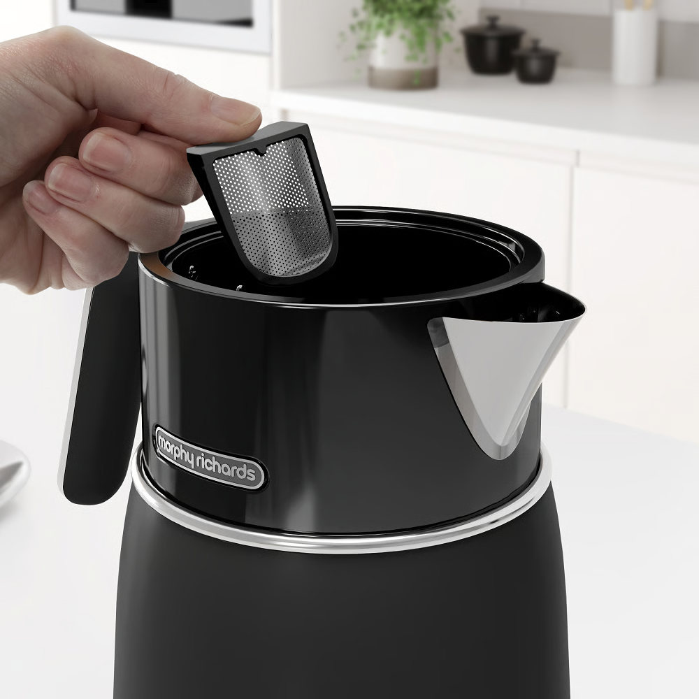 קומקום חשמלי 1.5 BLACK ליטר Morphy Richards 100744 - יבואן רשמי